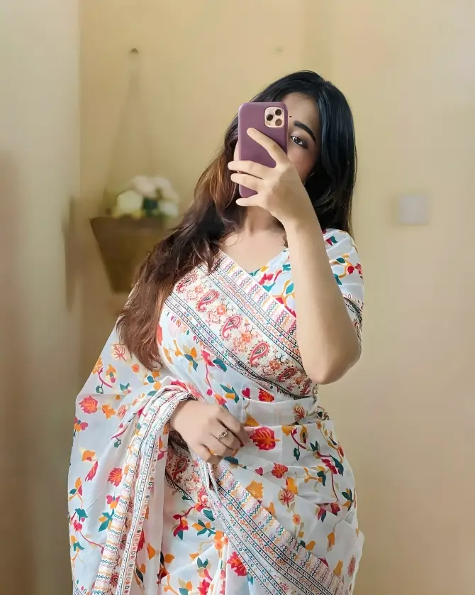 Flash Sale ⚡️ হাফসিল্ক জামদানী শাড়ি